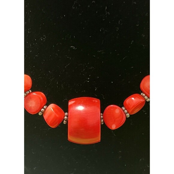 Vintage Necklace Bamboo Red Coral Beaded Main Center Stone Toggle 19.5" - Picture 2 of 6